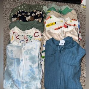 0-3 month Old Navy pajamas